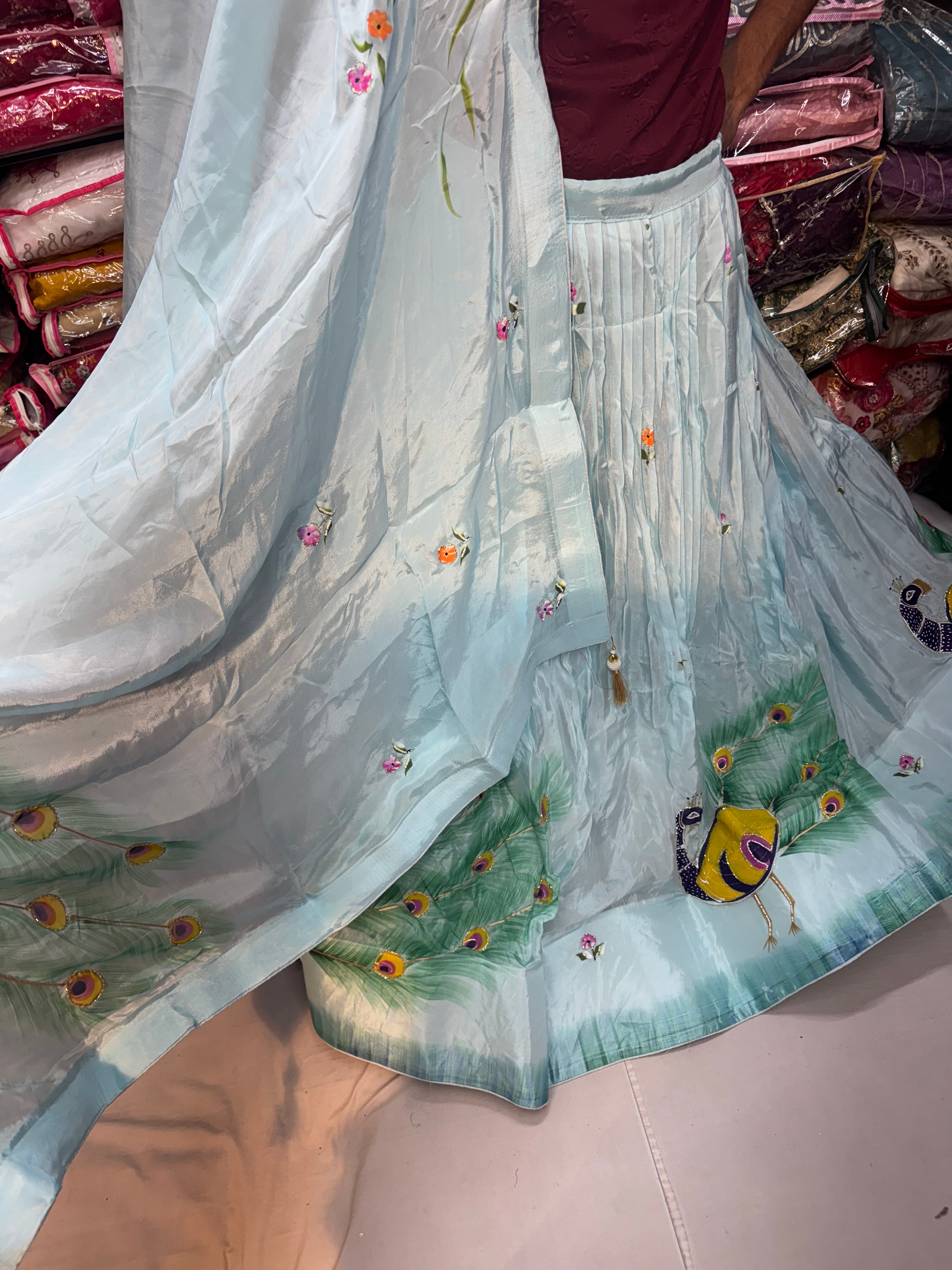 Handpainted mor lehnga