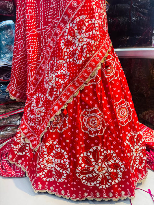 bhandhej lehnga on silk