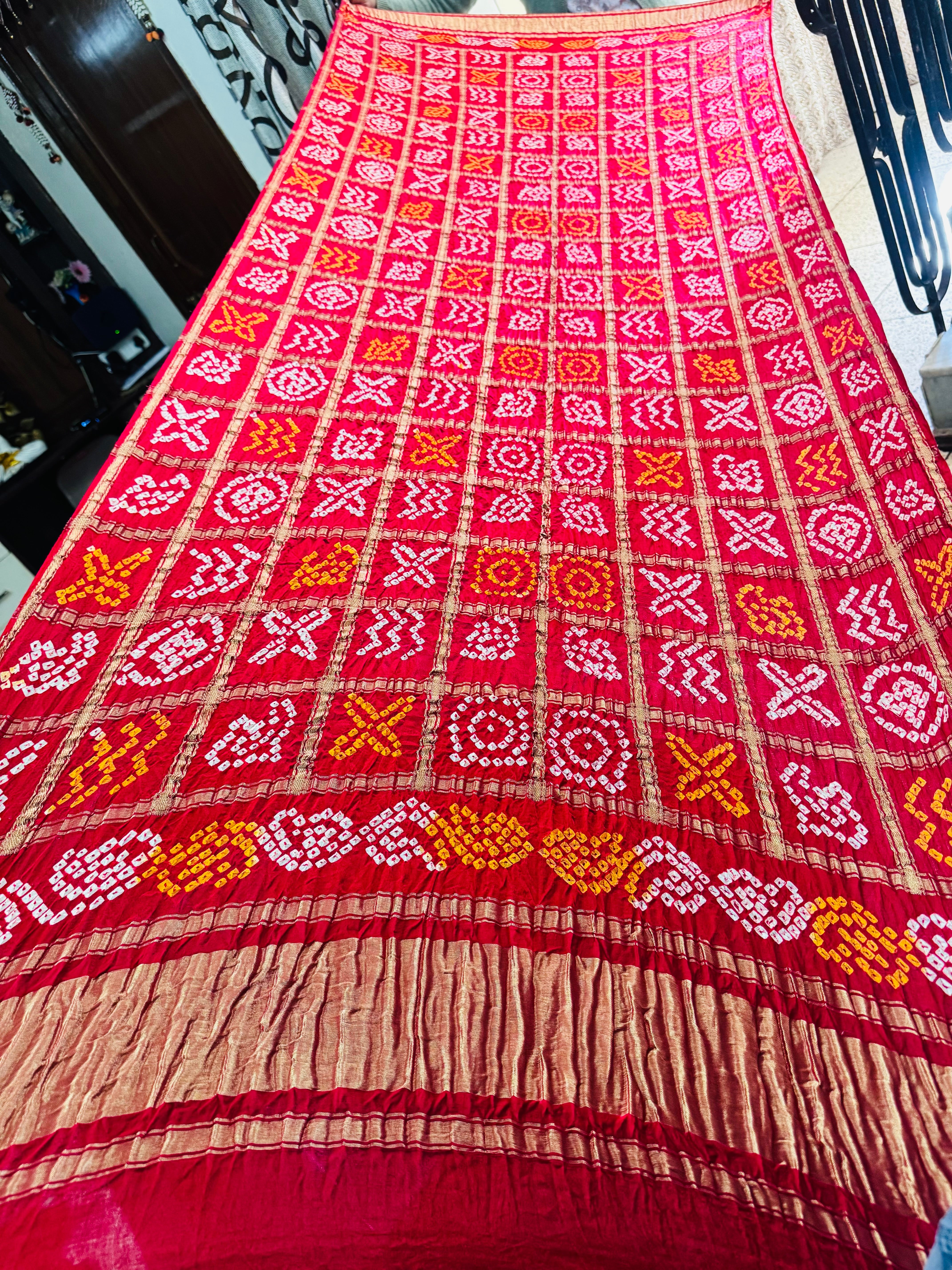 Pure Gajjisilk Ghadchola dupattas