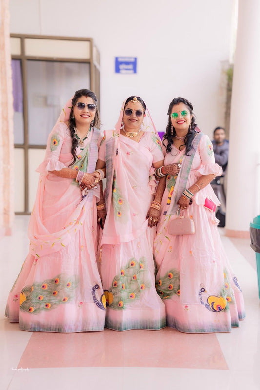 Handpainted mor lehnga