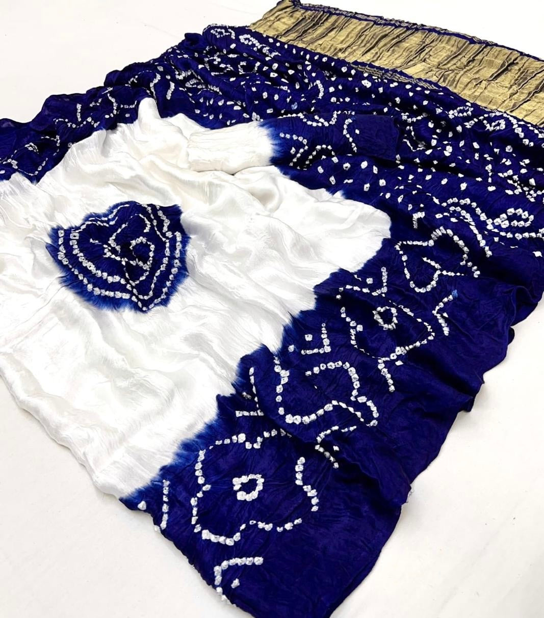 Kasumbo bandhani saree