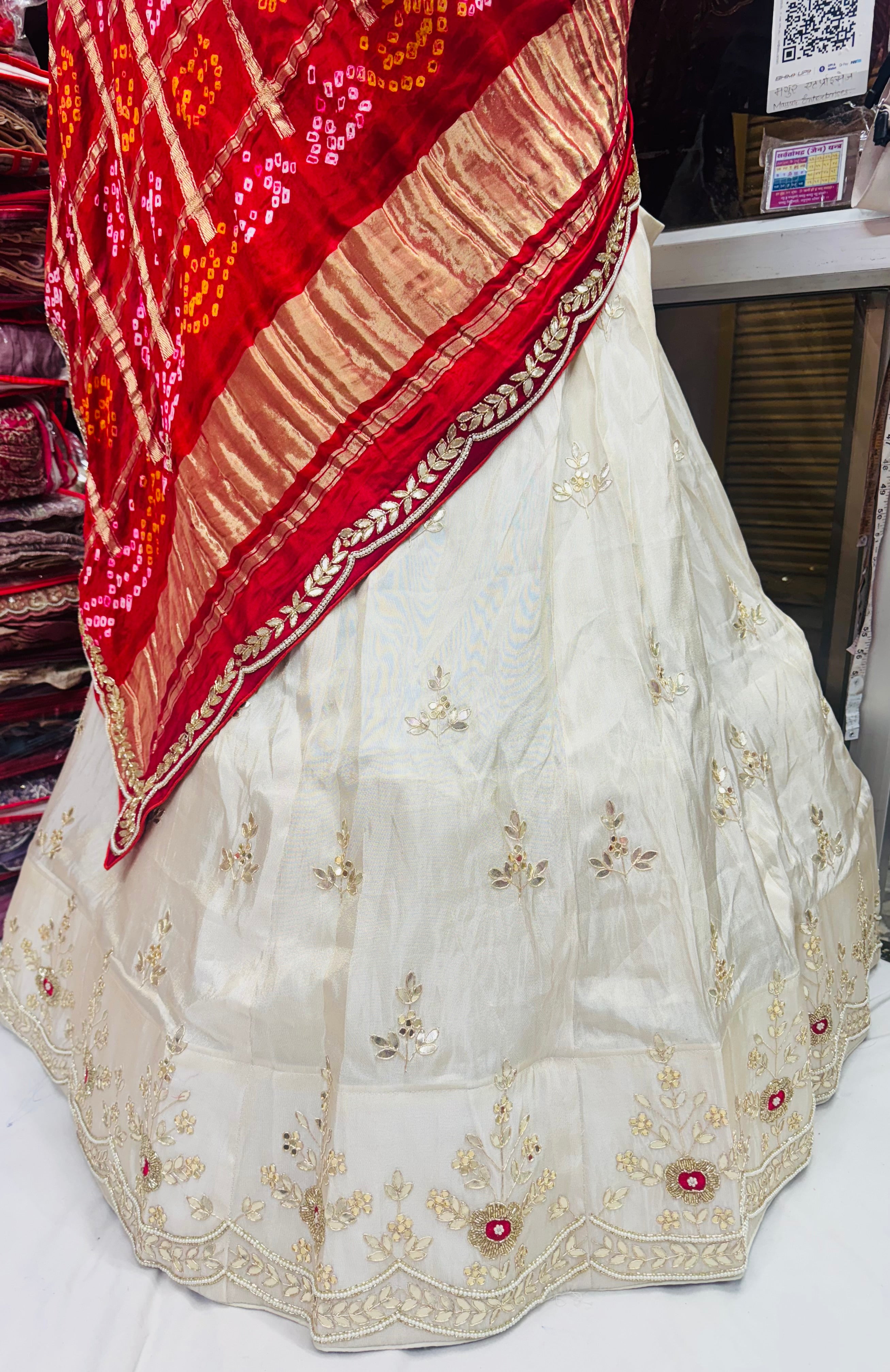 Pure tissue pehnga with dabka work and pure gajji ghadchola Dupatta
