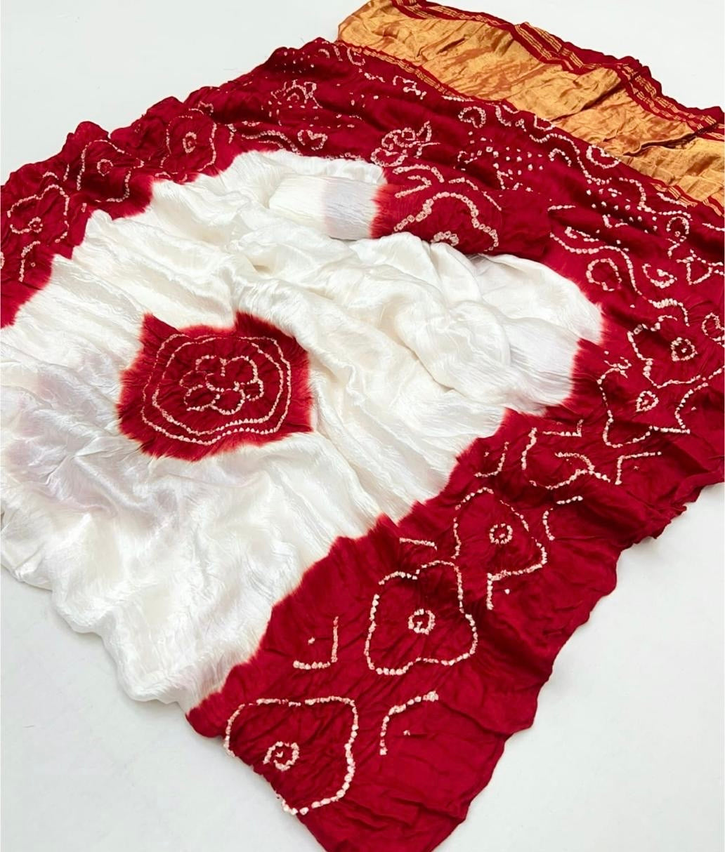 Kasumbo bandhani saree