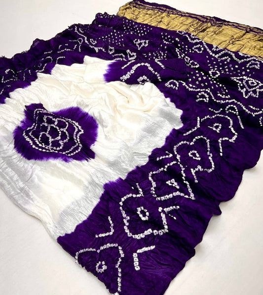 Kasumbo bandhani saree