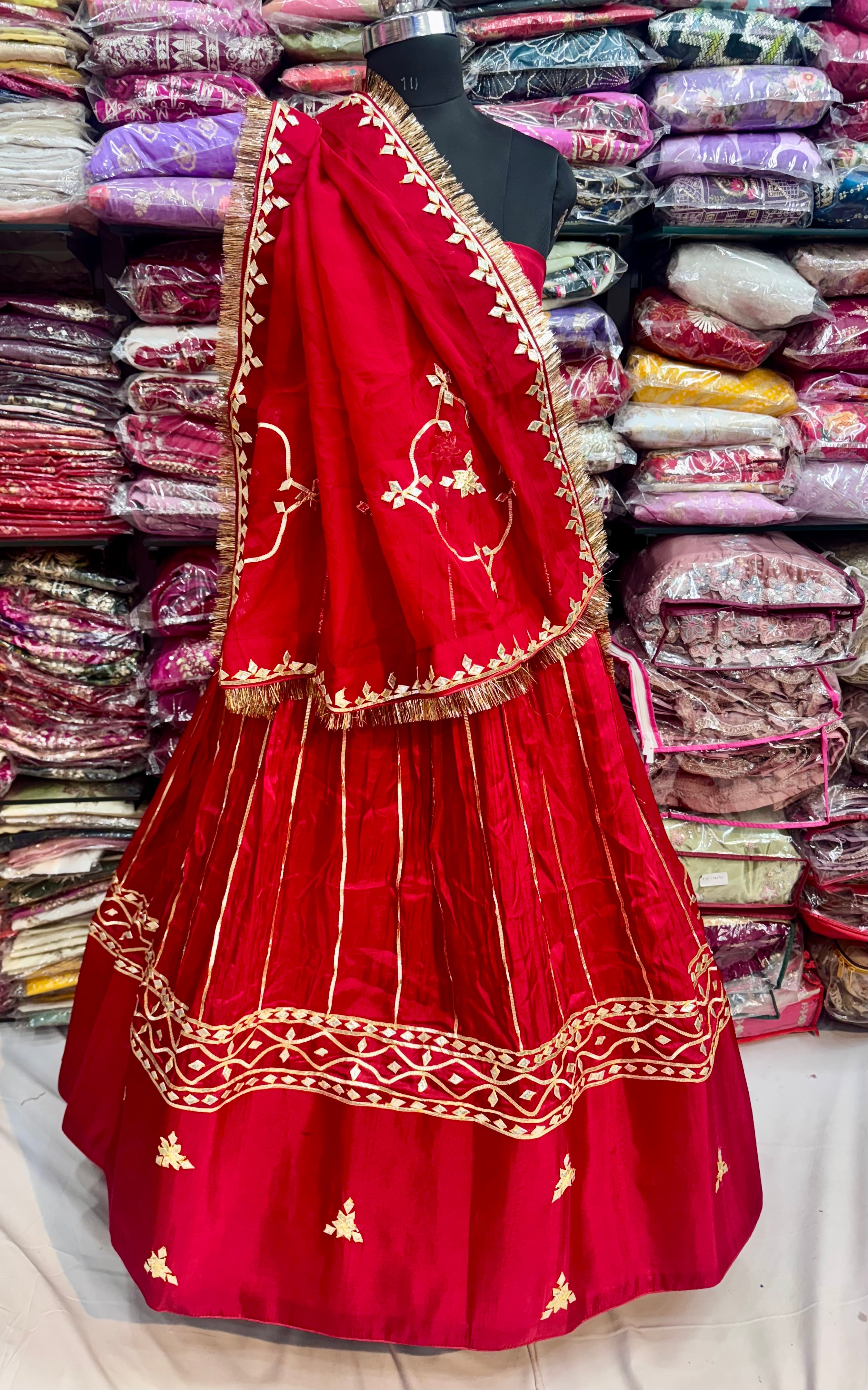 Traditional rajasthani lehnga with turra lace on Dupatta having vintage look